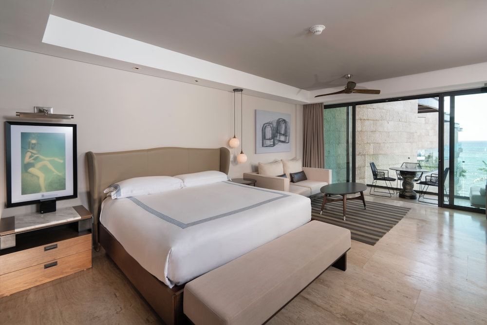 Thompson Playa Del Carmen Beach House, by Hyatt Room, 1 King Bed, Terrace, Pool View