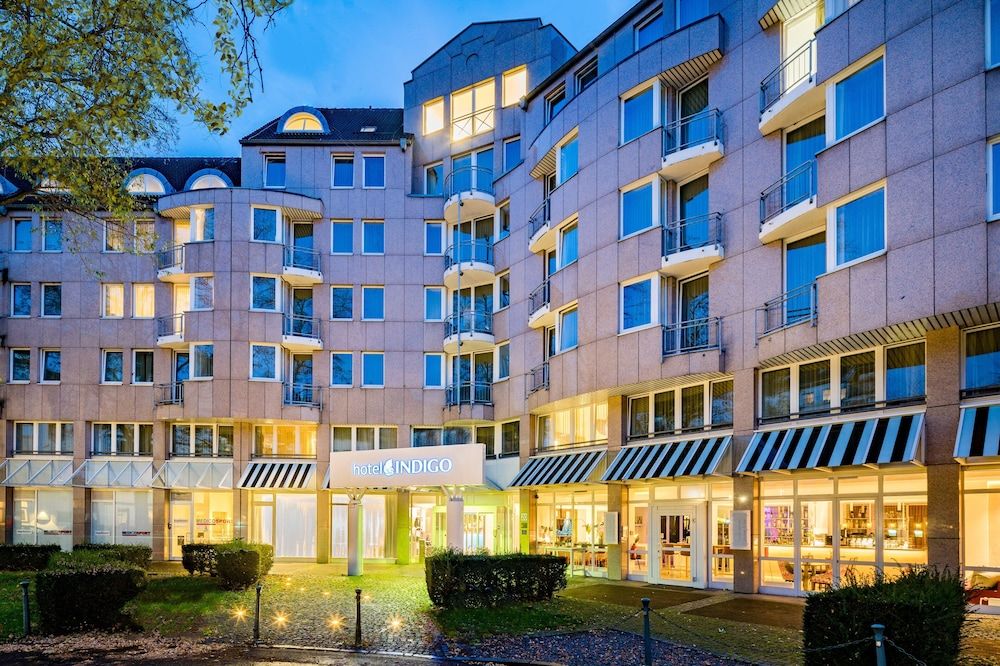undefined Hotel Indigo Düsseldorf by IHG 4