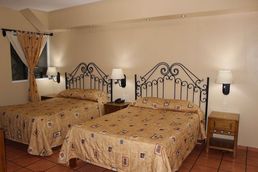 Double Room, 2 Double Beds