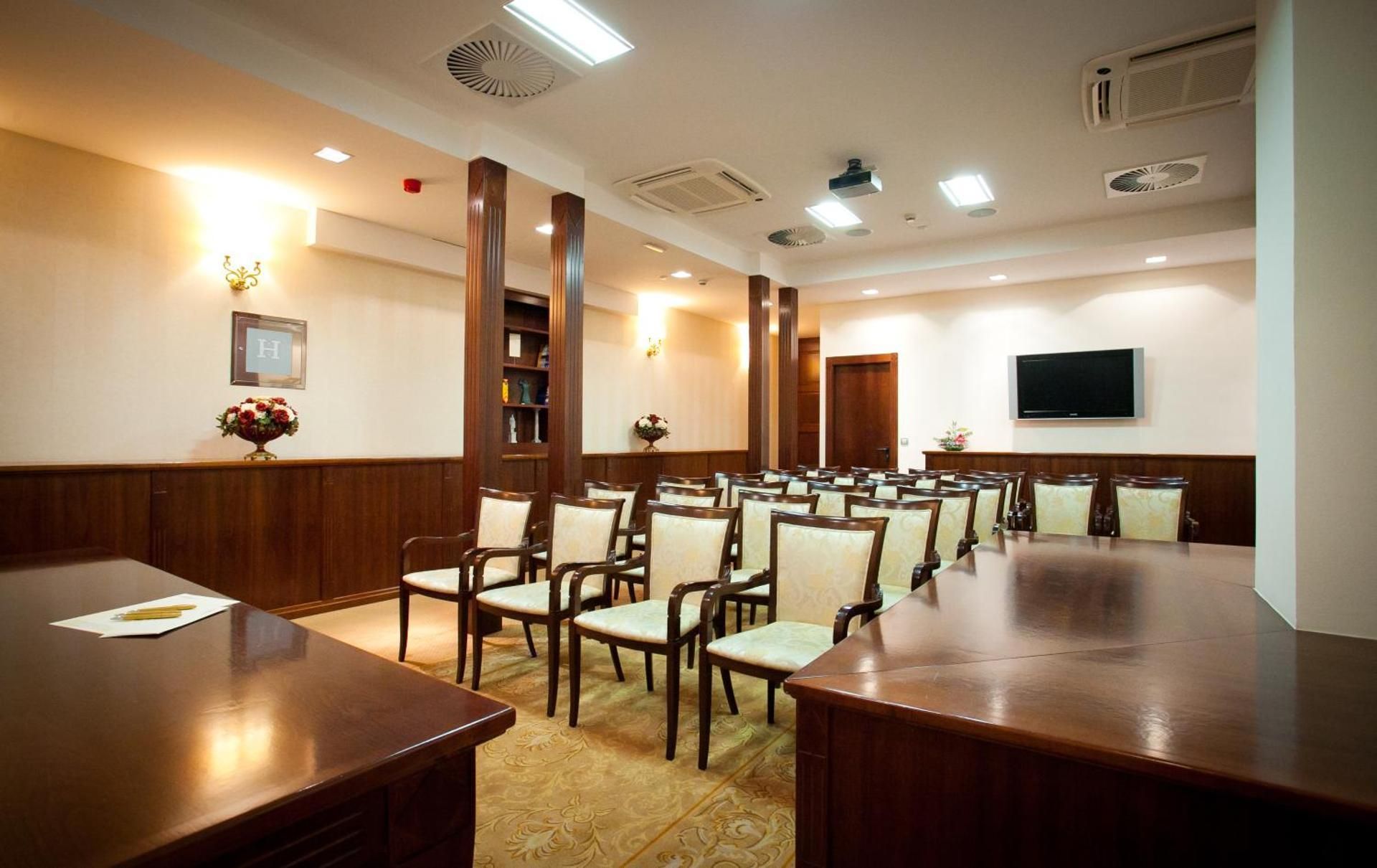 meeting room / ballrooms