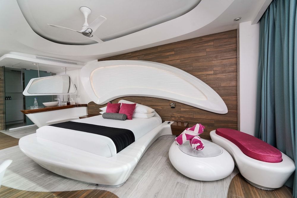 undefined The Carmen Hotel - Ocean Front 7