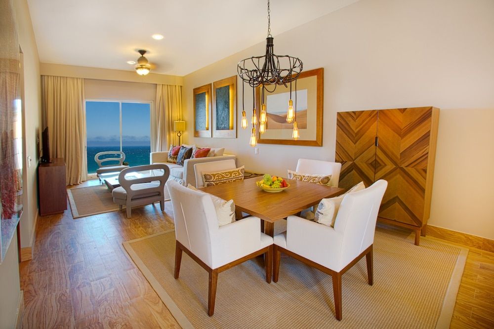 Suite, Ocean View, Tower ( with butler service)