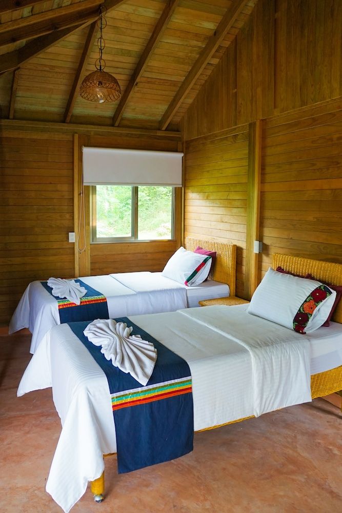 Winíka Alterra Family Cabin, Multiple Beds 3