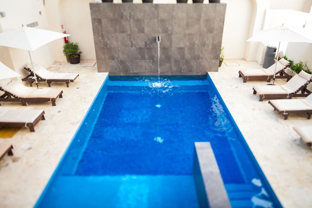 undefined Hotel MX portal maya 5