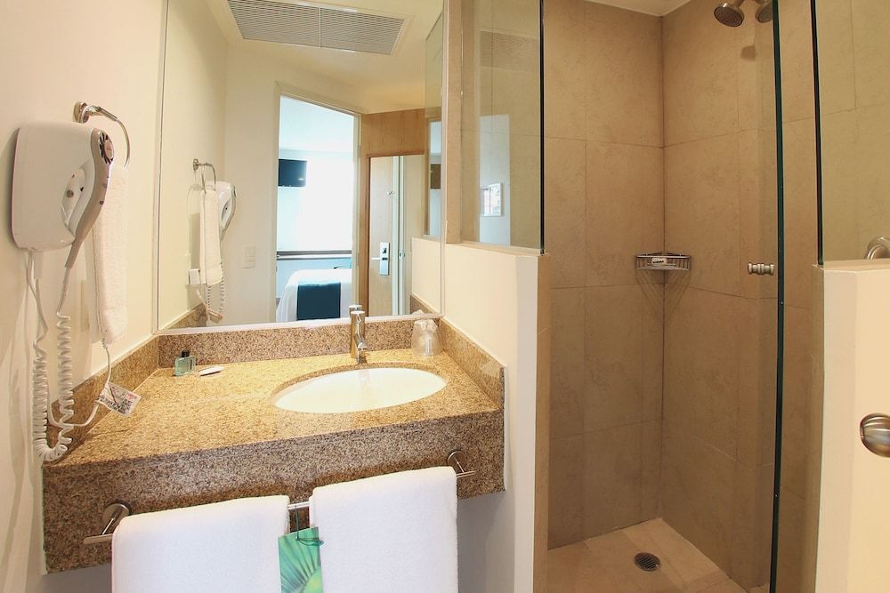 One Ciudad de México Periférico Sur Superior Room, 1 Queen Bed 3