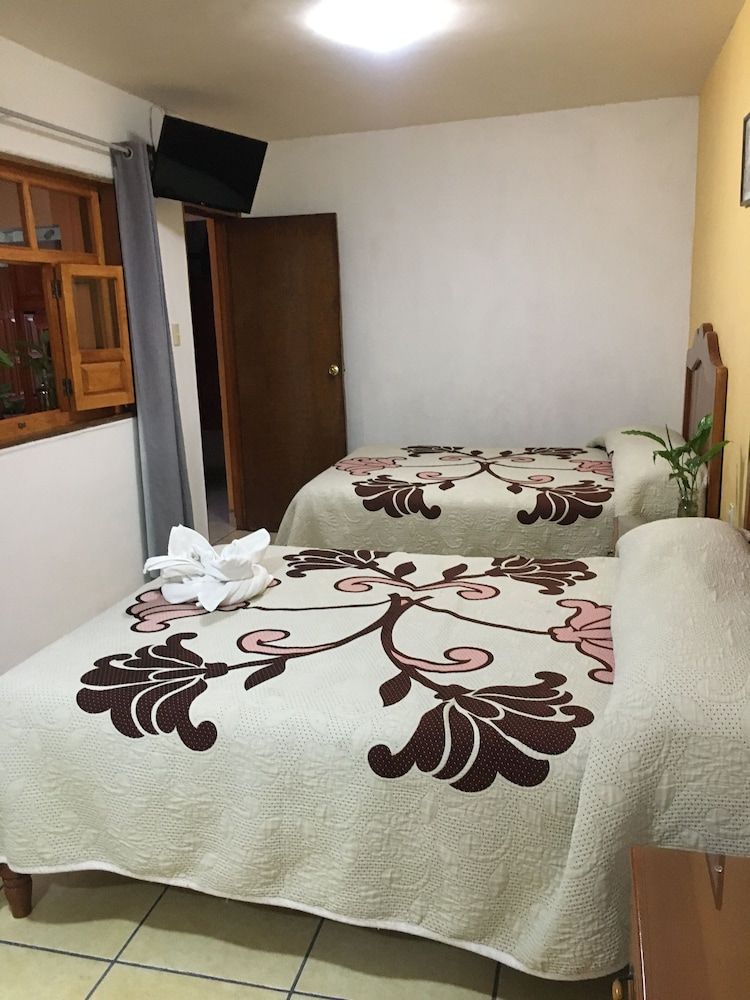 Standard Room, 2 Double Beds