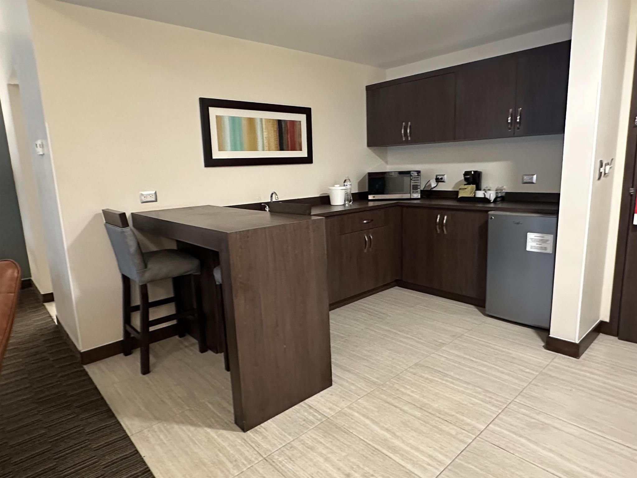 Best Western Plus Chihuahua Juventud Suite - 1 King Bed, Nonsmoking 3