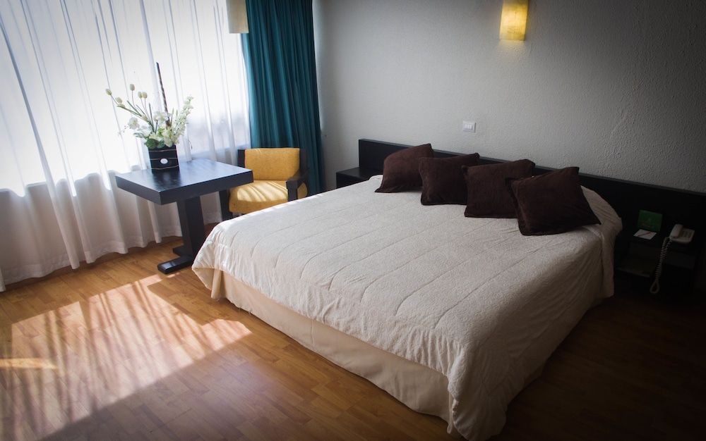 Gran Hotel Xalapa Standard Double Room 9
