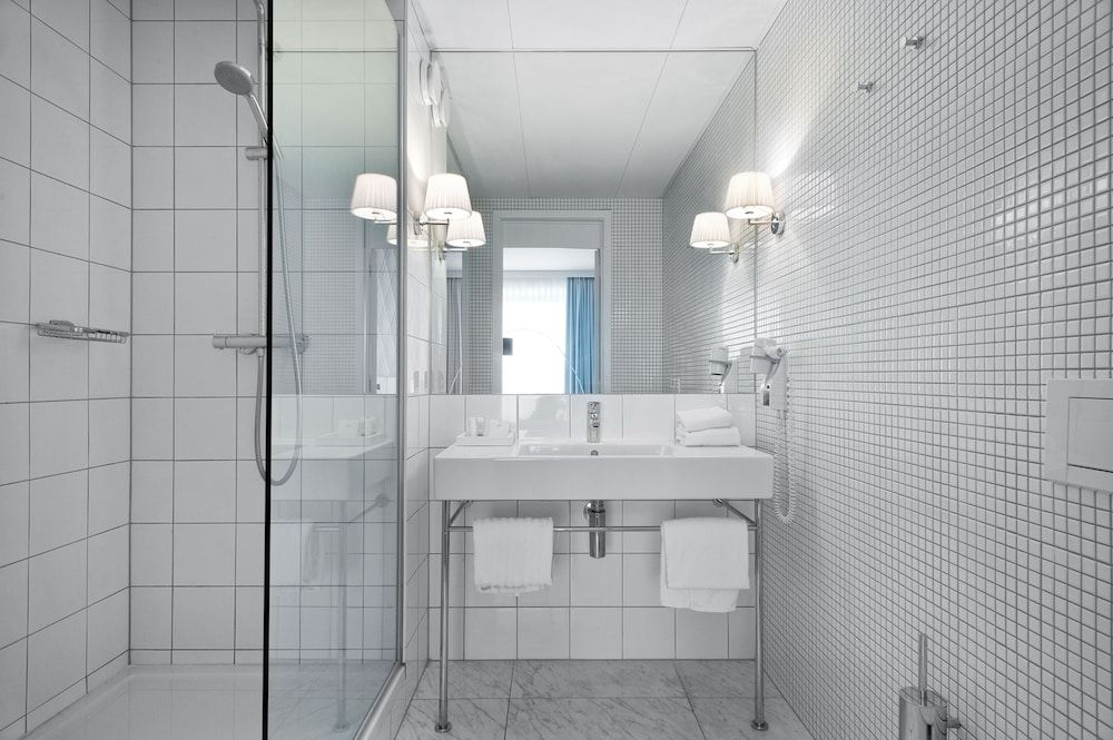 undefined PREMIER SUITES PLUS Antwerp 10