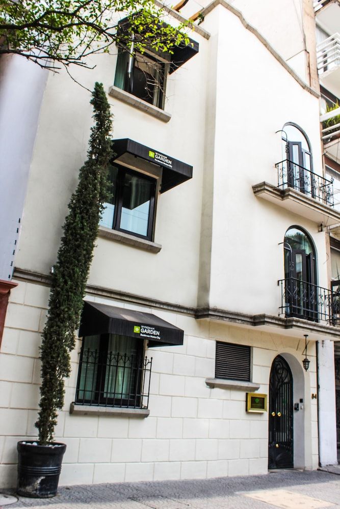 undefined Senia Reforma 6