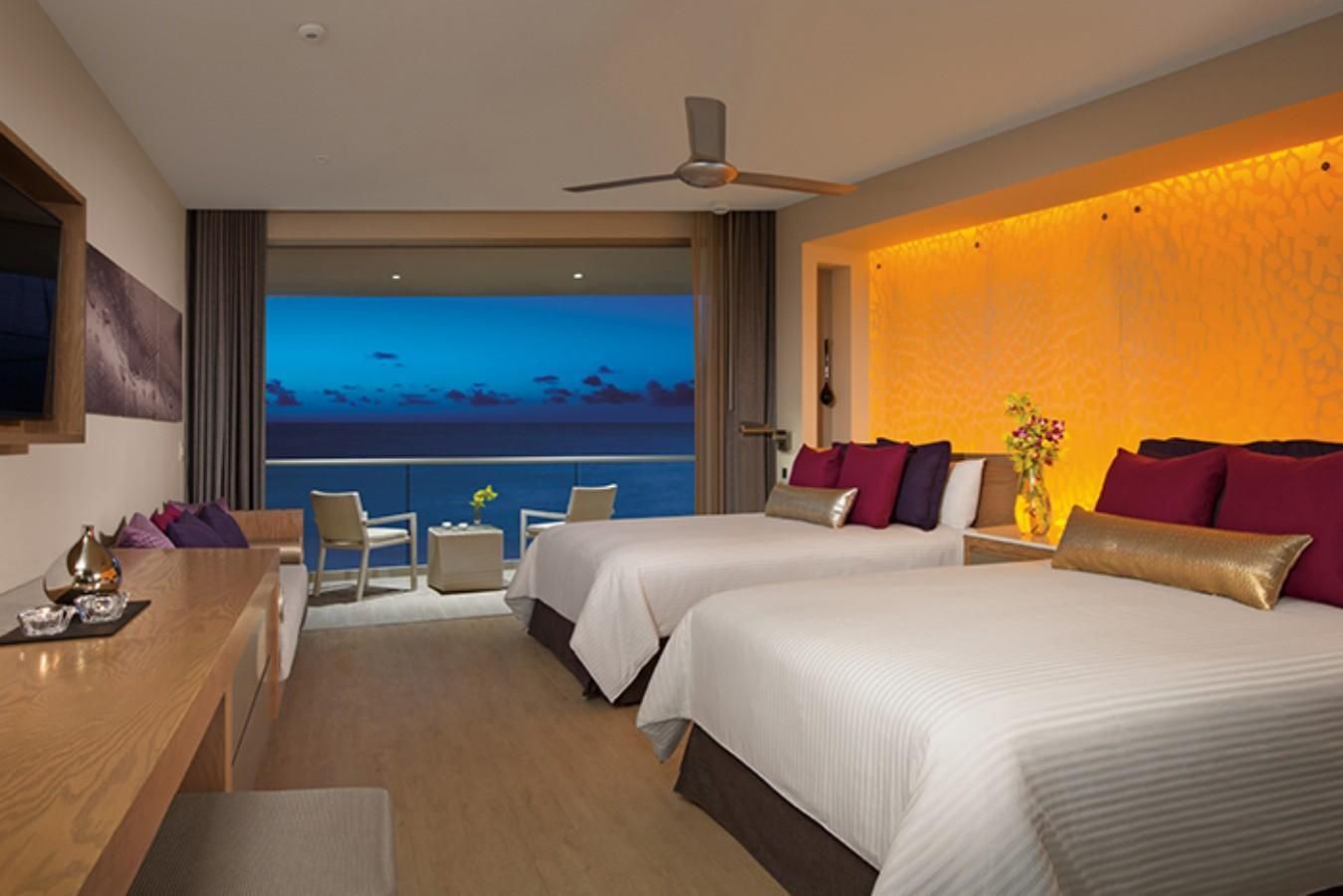 Xcelerate Junior Suite Swimout Tropical View Double Beds - All Inclusive