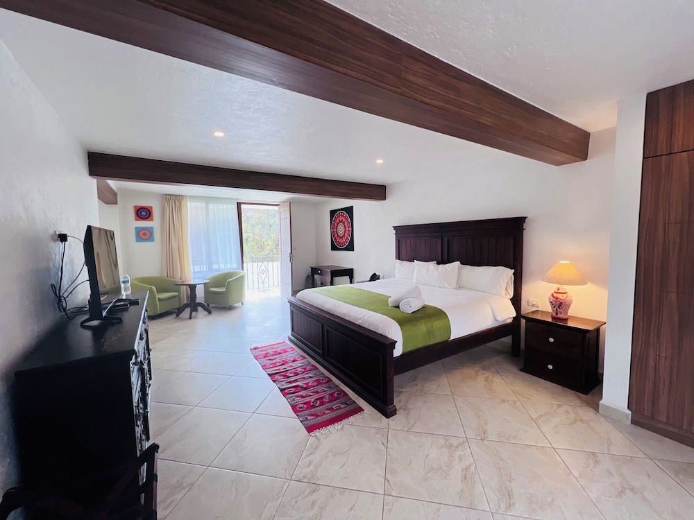 Hotel Las Puertas de Tepoztlan Master Suite 7