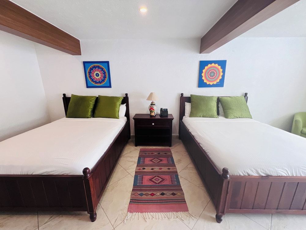 Hotel Las Puertas de Tepoztlan Junior Suite (Doble Queen) 5