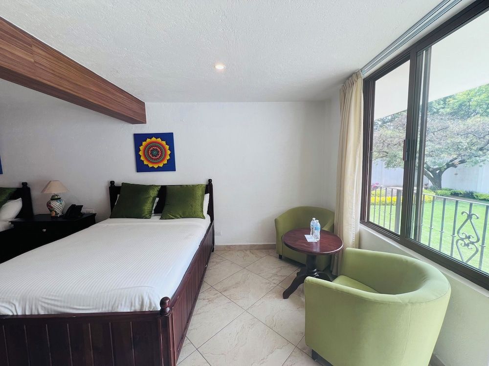 Hotel Las Puertas de Tepoztlan Junior Suite (Doble Queen) 7