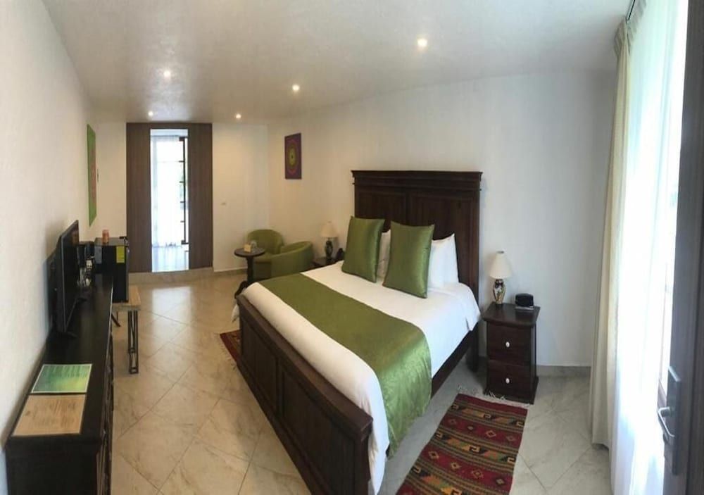 Hotel Las Puertas de Tepoztlan Master Suite 3