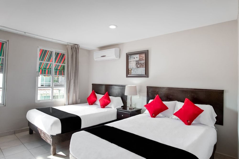 Boca Inn Hotel & Suites Standard Room, 2 Double Beds