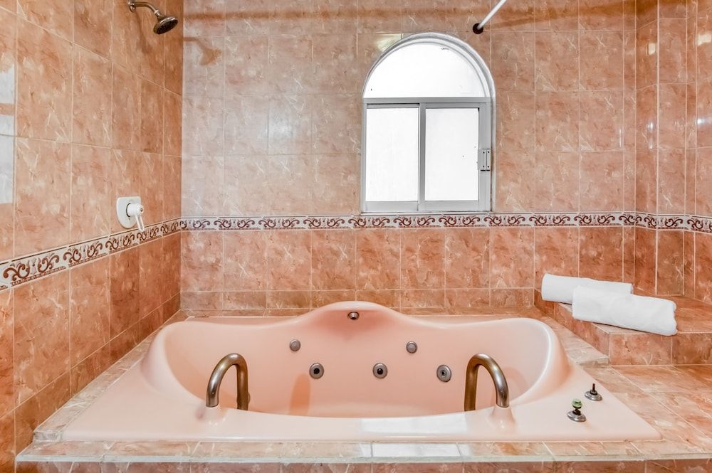 Boca Inn Hotel & Suites Superior Room 5