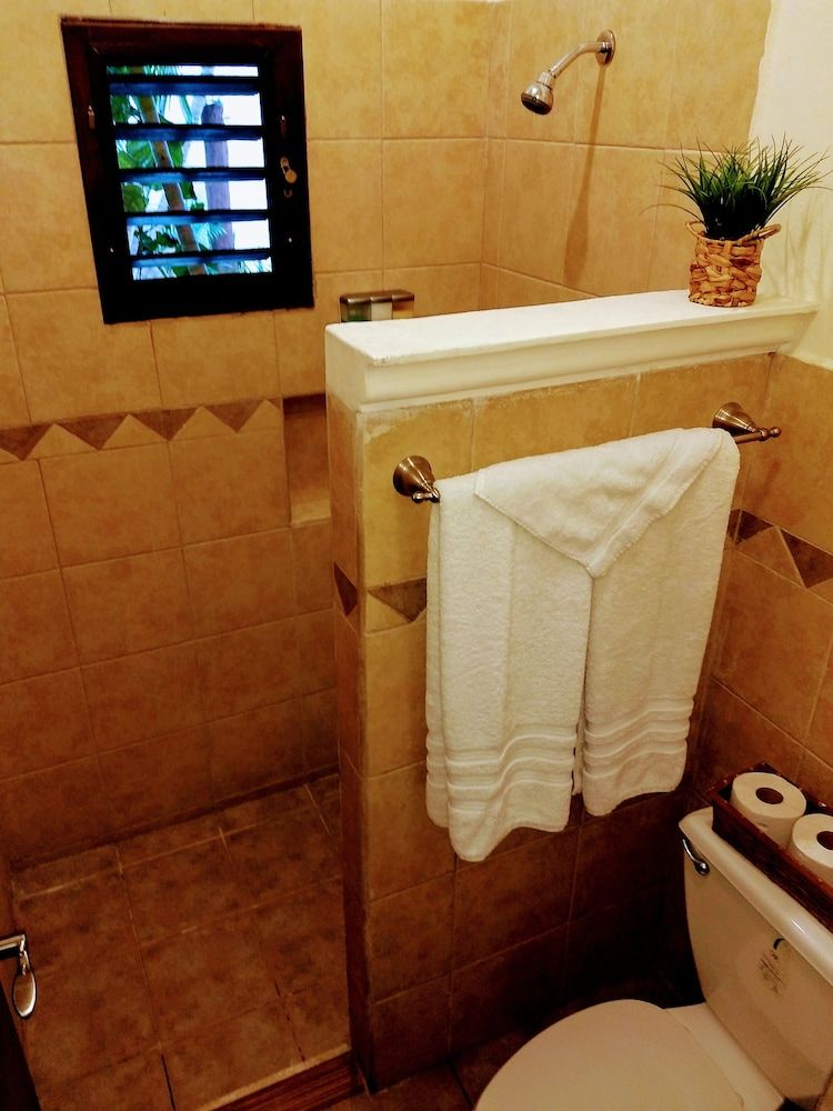 Casita de Maya Boutique Hotel Standard Room, 1 Queen Bed 5