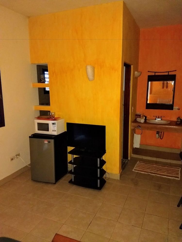 Casita de Maya Boutique Hotel Standard Room, 1 Queen Bed 9