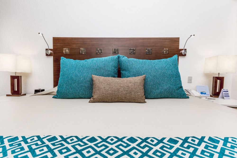 The Royal Cancun All Villas Resort - All Inclusive Family Villa, 2 Bedrooms, Kitchen, Beach View