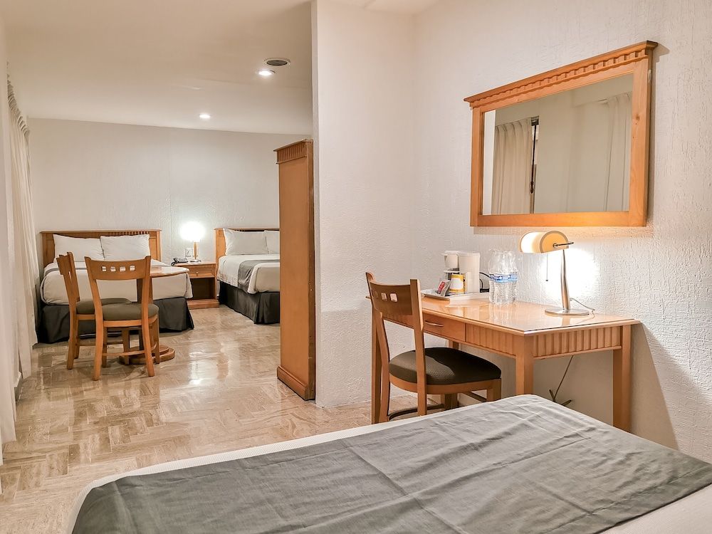 Hotel Don Miguel Traditional Triple Room, 1 Bedroom 2