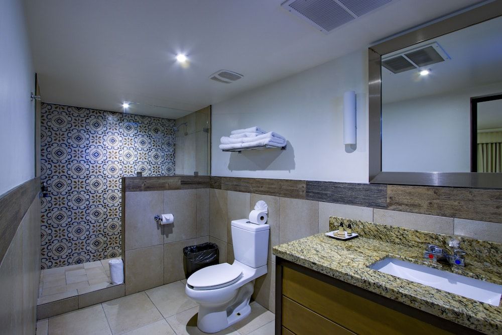 Hotel La Pinta Family Suite 8