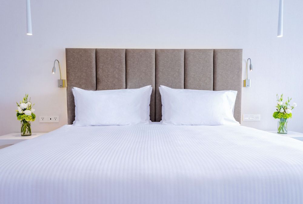 NH Puebla Finsa Superior Room (Extra Large) 2