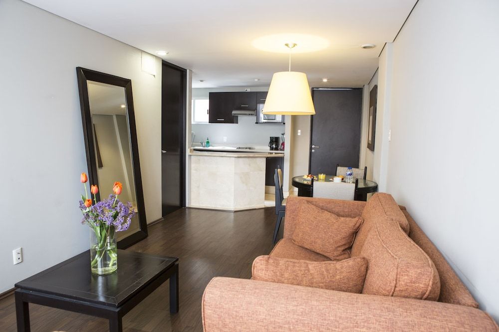 Suites Parioli Standard Suite 8