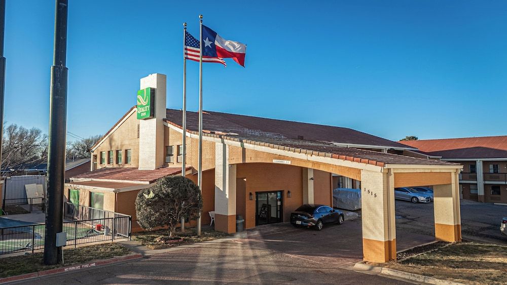 undefined Quality Inn 6