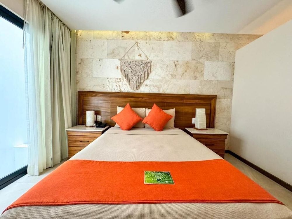 undefined Hotel Grand Fifty Suites 4