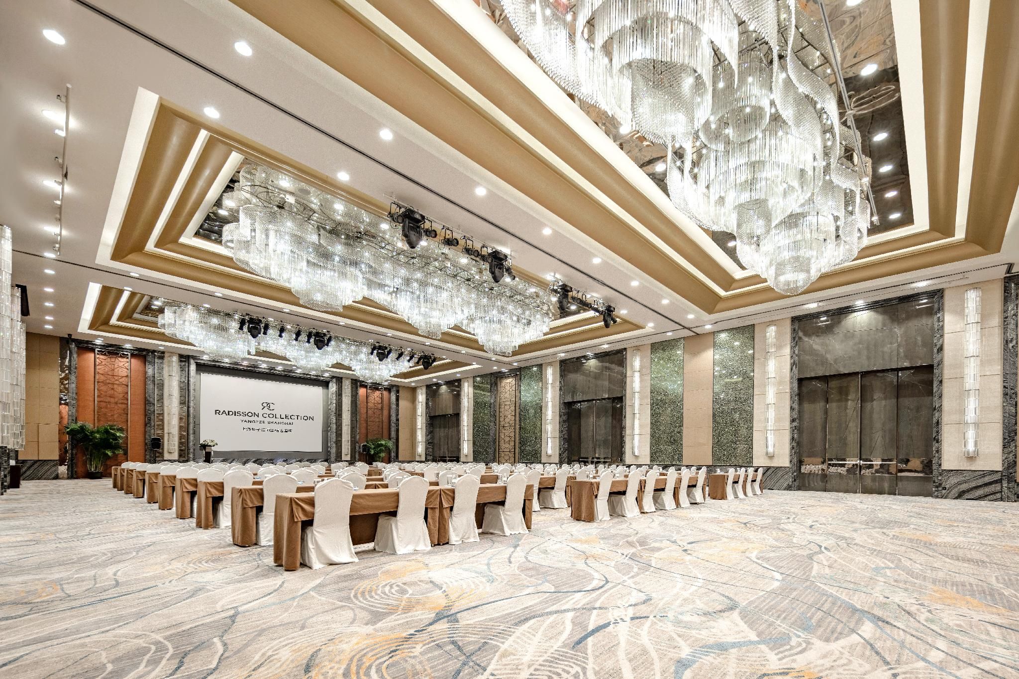 meeting room / ballrooms