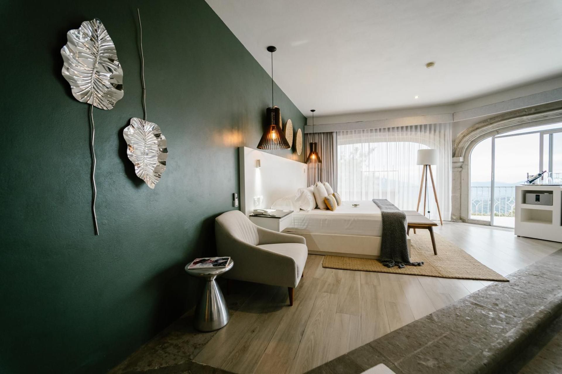 Junior Suite with Spa Bath