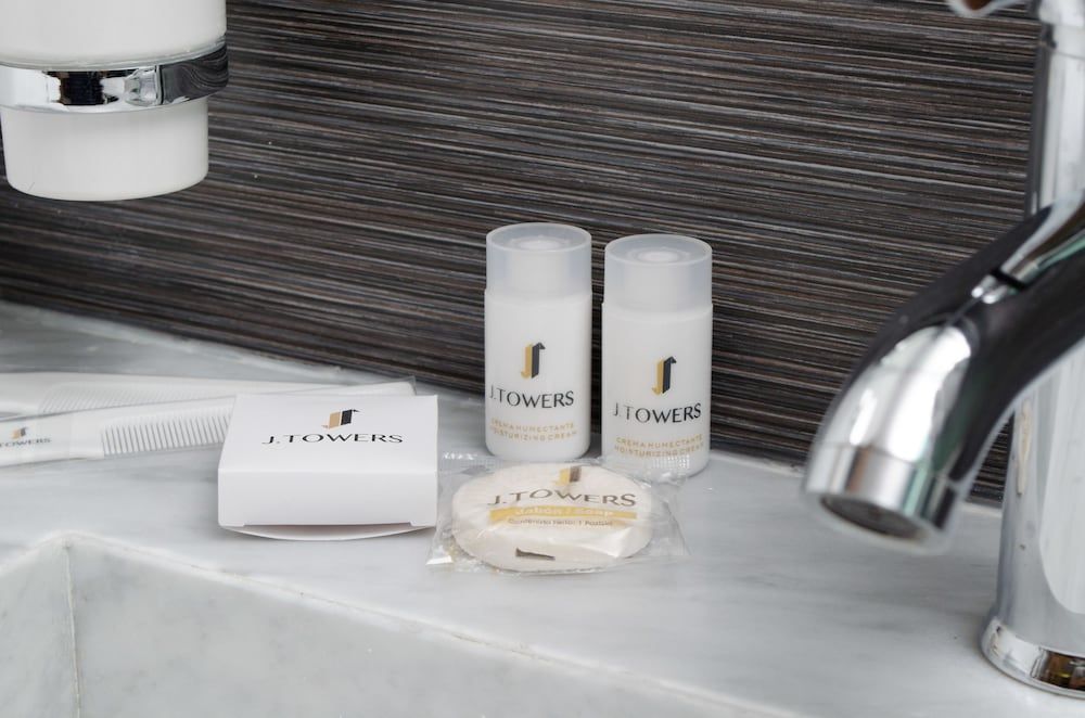 JTowers Executive Room, 1 Queen Bed 9