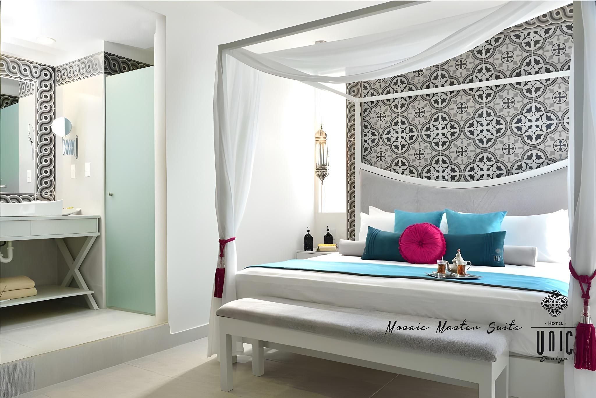 Master Suite with Jacuzzi