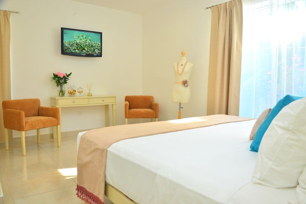 Unic Design Hotel - Near Mamitas Beach Club Lace Luxury Jr Suite 8