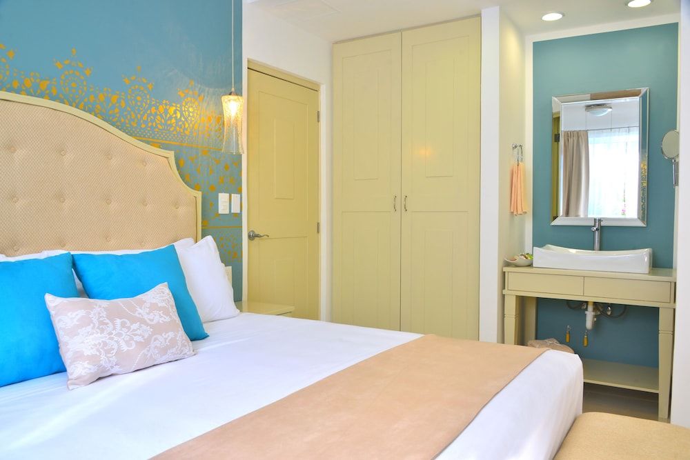 Unic Design Hotel - Near Mamitas Beach Club Lace Luxury Jr Suite 3