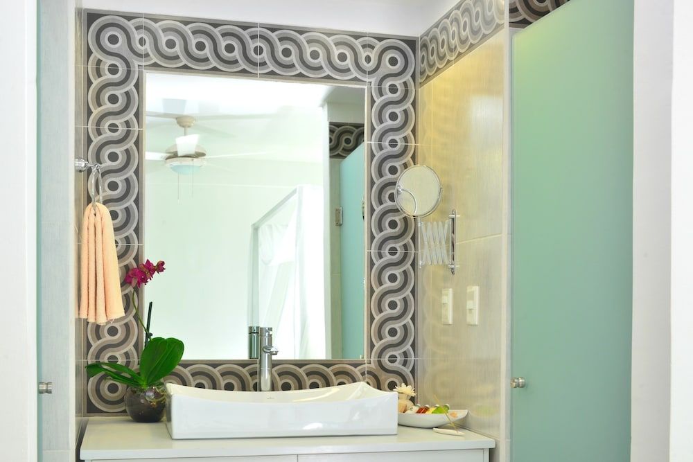 Unic Design Hotel - Near Mamitas Beach Club Mosaic Master Suite 6