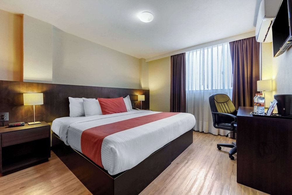 Standard Room, 1 King Bed, Non Smoking