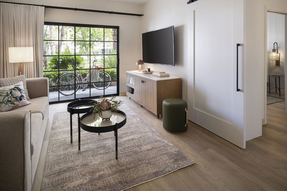 undefined The Steward, Santa Barbara, a Tribute Portfolio Hotel 4