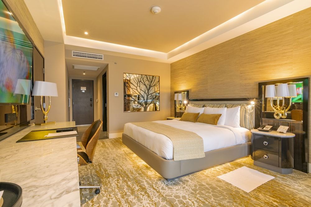 K Tower Boutique Hotel By Lucerna Premium Room, 1 King Bed, Pool View (EXPEDIA) 2