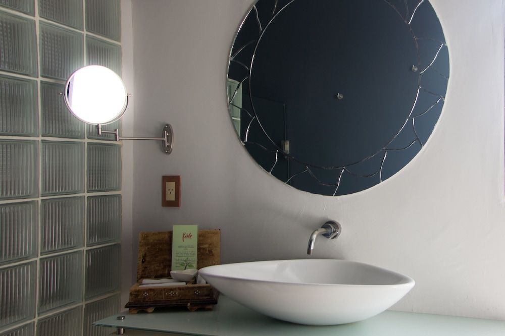 Kinbe Deluxe Boutique Hotel Deluxe Double Room, 1 King Bed, Balcony, Pool View 12