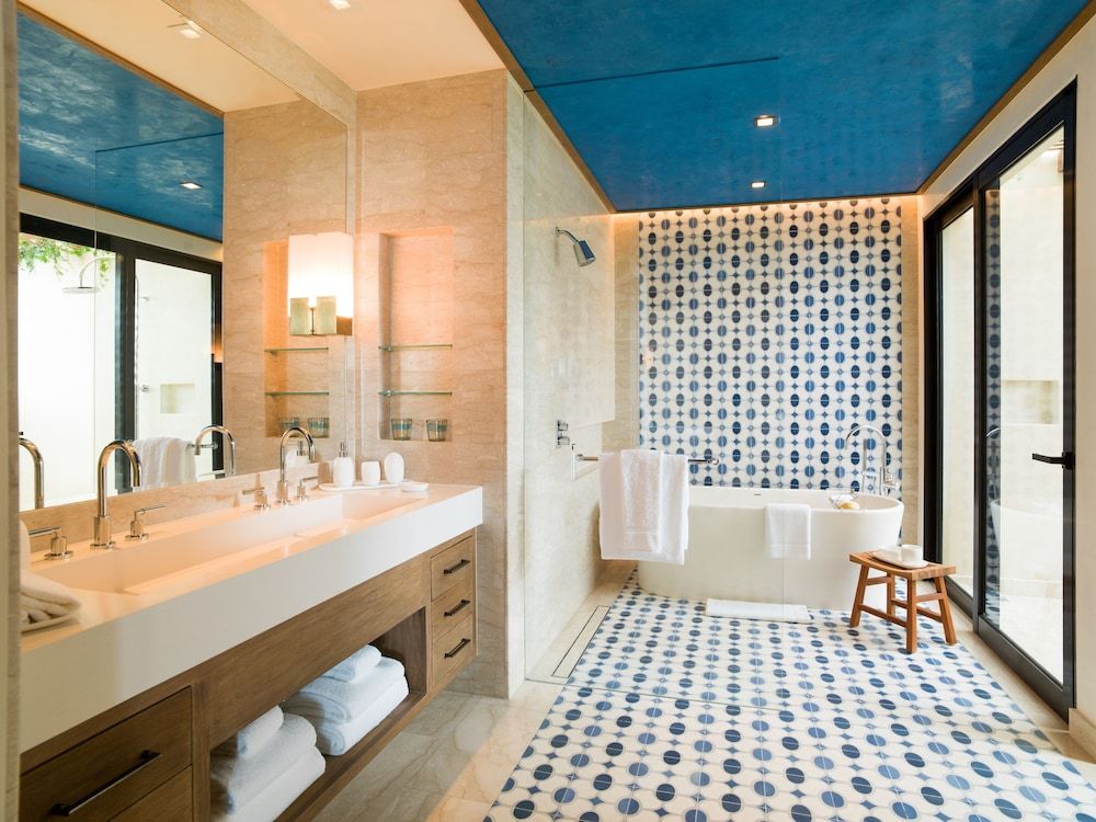 Suite, 1 King Bed, Garden View (with Plunge Pool)