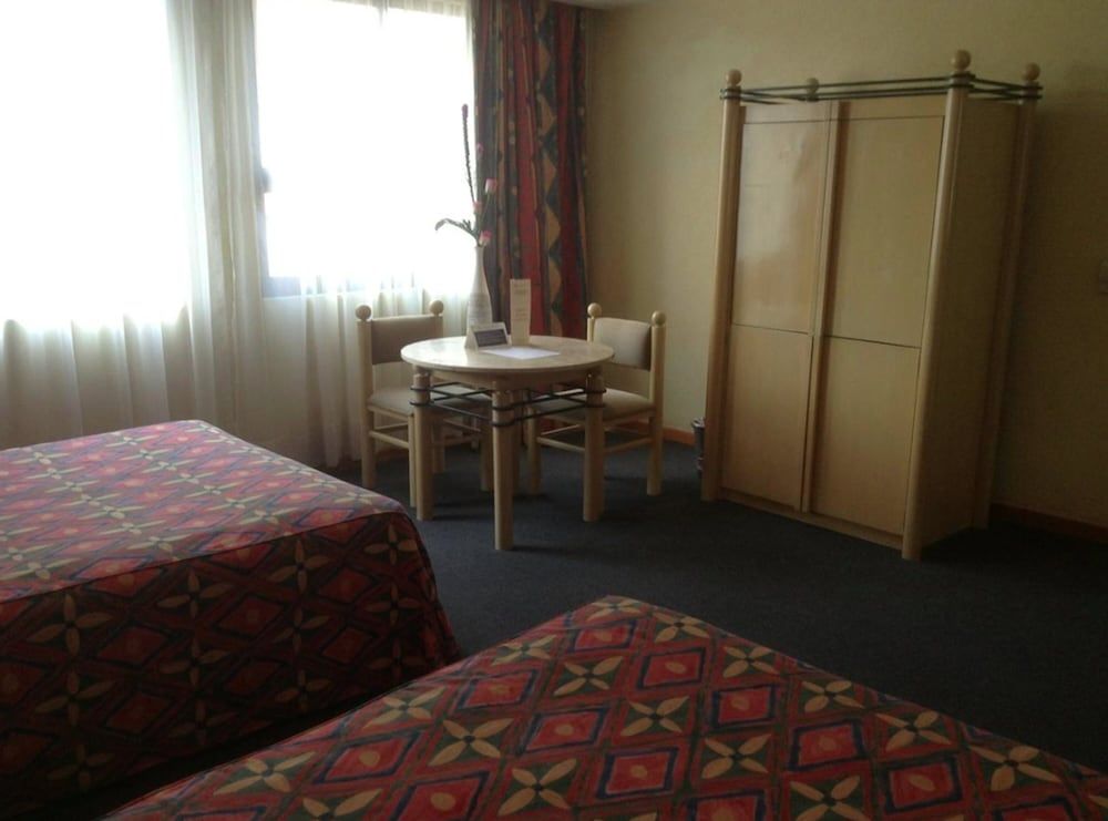 undefined Hotel Sevilla 10