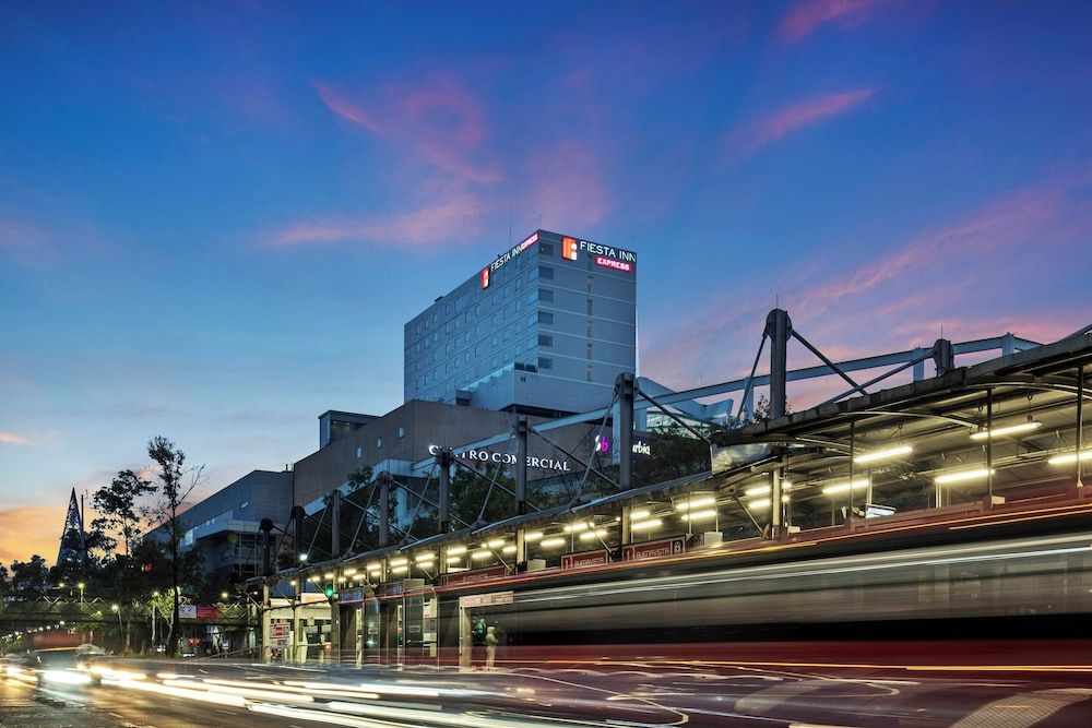 undefined Fiesta Inn Express Ciudad de México Forum Buenavista 2