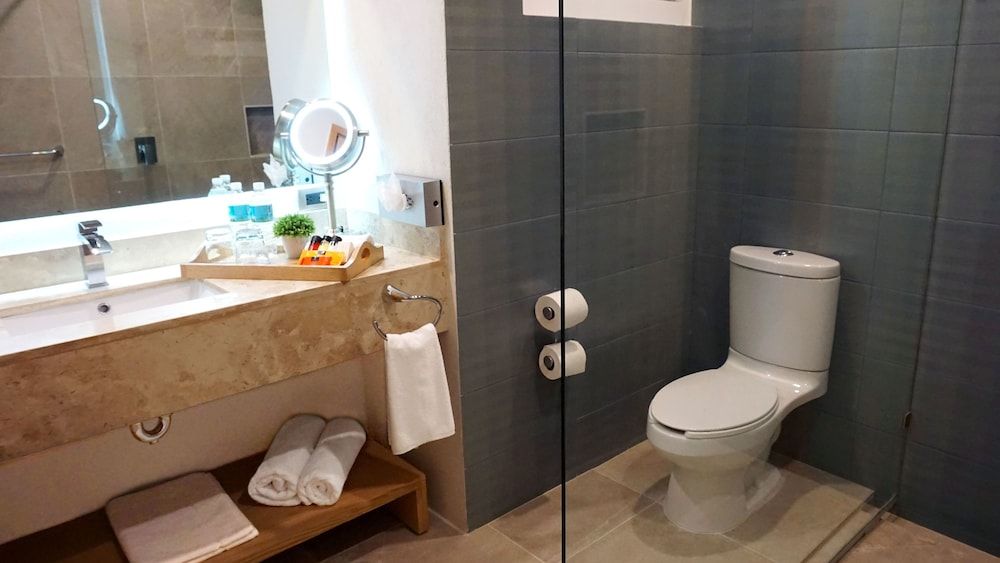 Hit Hoteles Aeropuerto Puebla Standard Room, 1 Queen Bed 2