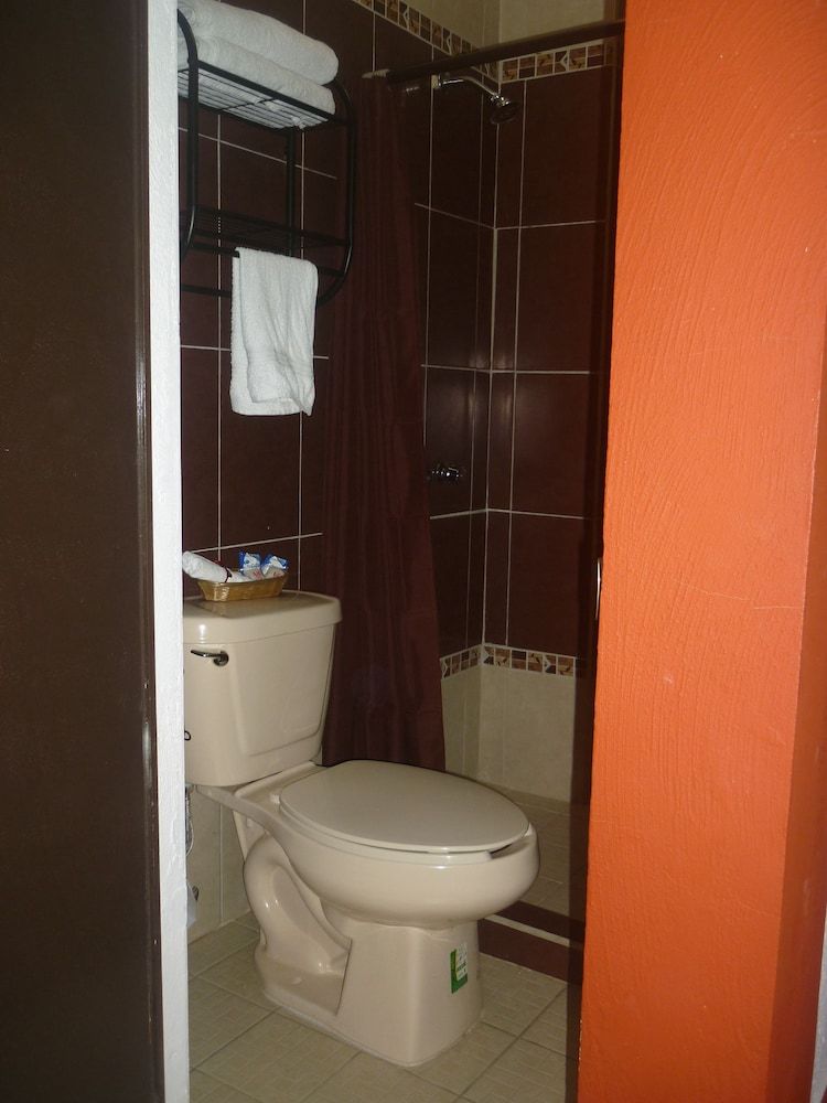 Hotel Maya Ah Kim Pech Standard Triple Room, 1 Bedroom 3