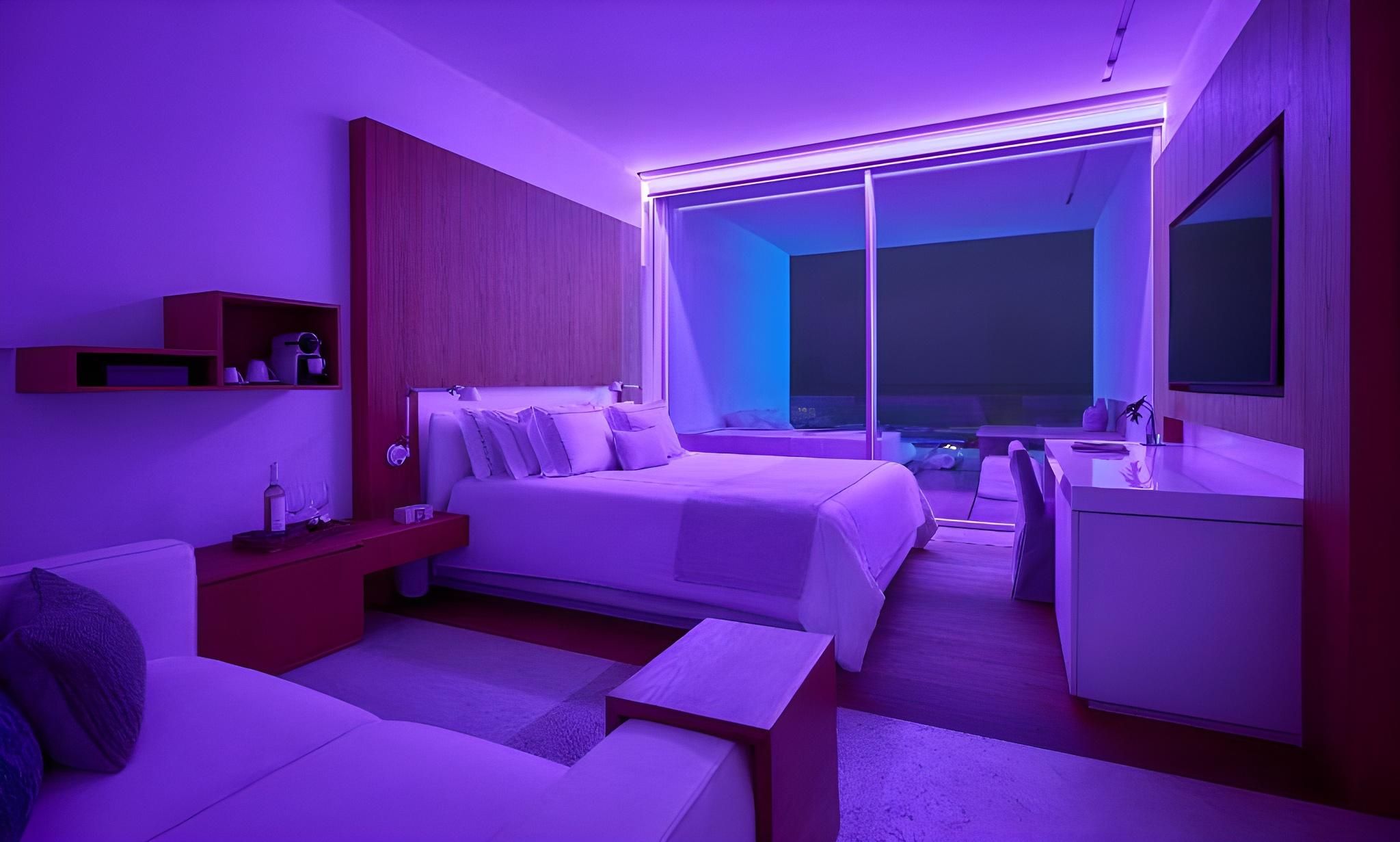 Partial Ocean View King Bed