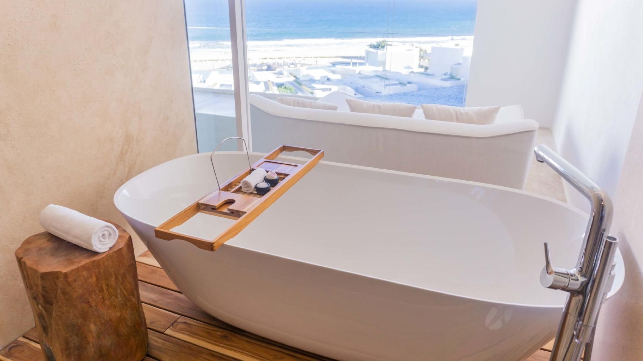 Four Bedroom Ocean View Suite, with Butler Service