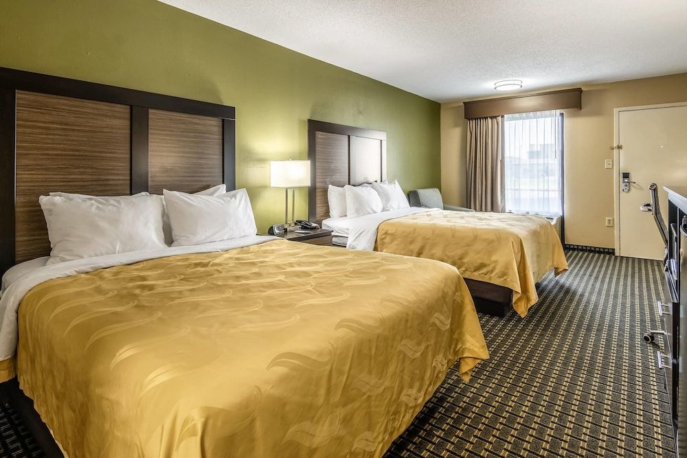 Standard Room, 2 Queen Beds, Smoking