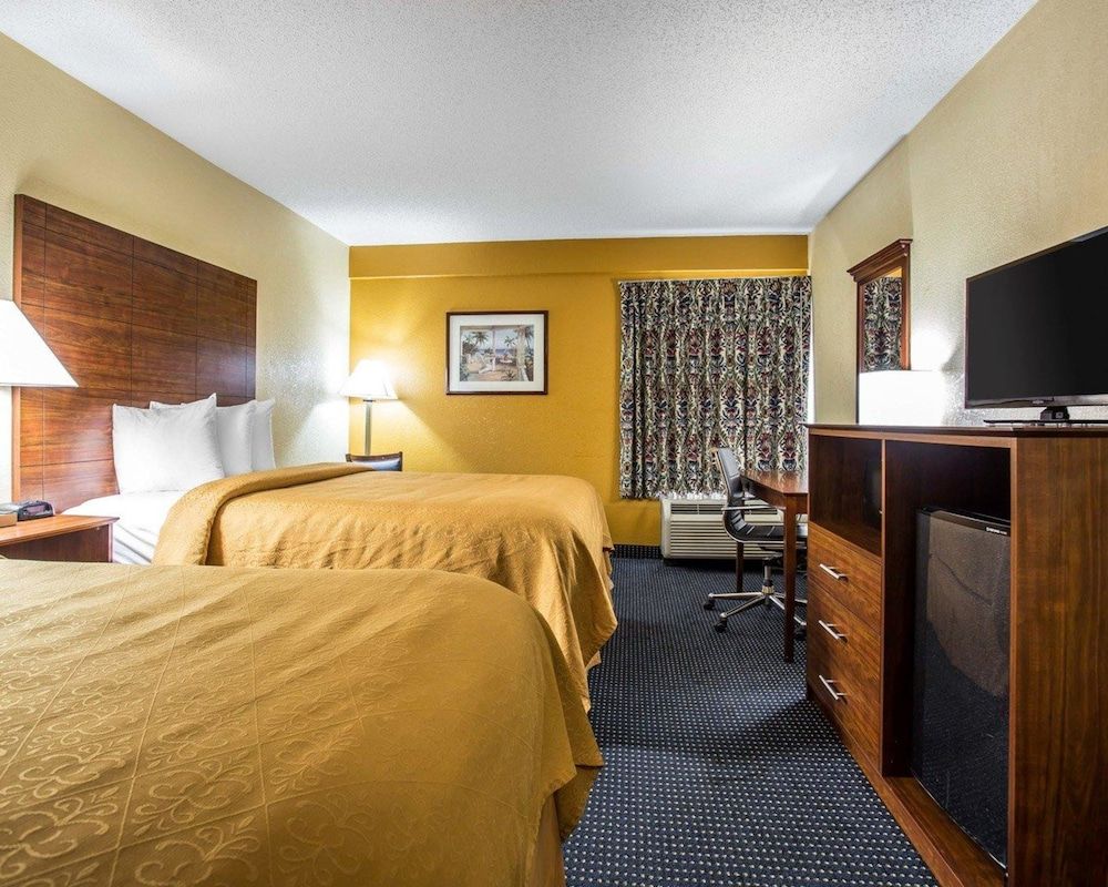 Room, 2 Queen Beds, Non Smoking